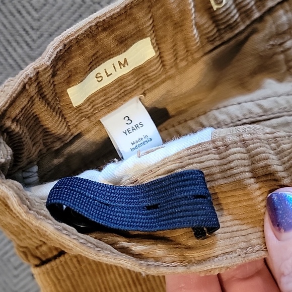 Baby GAP Sz 3 Slim Tan Corduroy Pants Like New!! - Picture 3 of 4